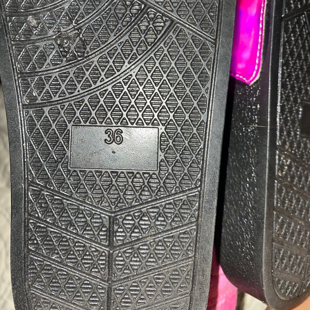 Bongo slides - Picture 3 of 4